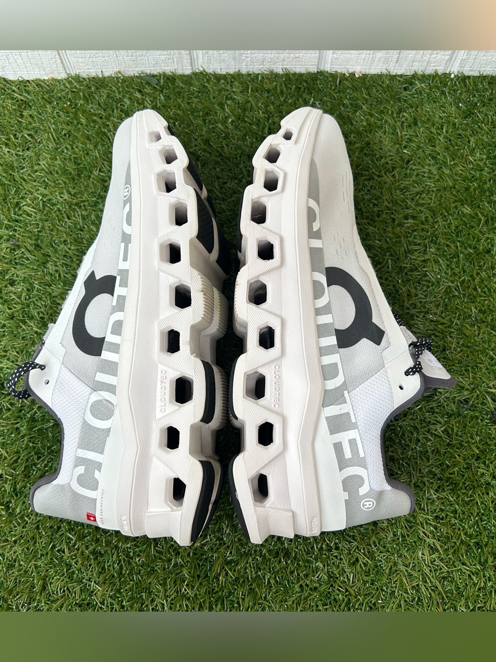 ON Cloud-monster all white womens size 10.5 pre owned and authentic - Picture 8 of 16